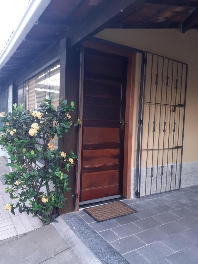 Linda Casa Rio Das Ostras, Ar Condicionado, Wifi, Churrasqueira E Garagem Bagian luar foto